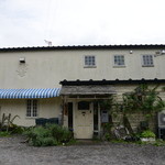 ヨシタベーカリー - 裏口