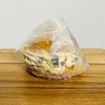 トモナ - スコーンサンド　レーズンバター