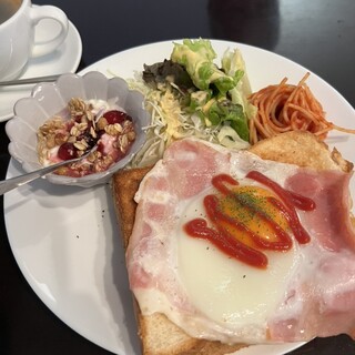 イーエムカフェ_0