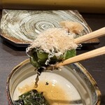 博多 すし吟 - 逸品～万願寺唐辛子の焼き浸し～