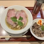 燃えよ麺助 - 