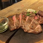 サムズ バーベキュー - 