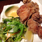 たらふく　うなり - 唐揚げです。