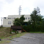 ヨシタベーカリー - 田んぼの脇の1軒家