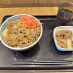 吉野家 - 肉だく牛丼