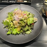 みなみ - サラダ(一部食材を変更)