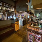 卡爾比一丁 和歌山店 - 入り口付近から見た店内