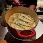 シャテーニュ - 鮎とひとめぼれの炊き込みごはん　きゅうりとサワークリーム