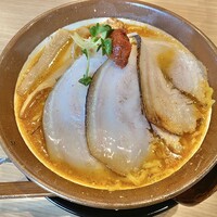 輪島塗 棗 新田義明 作 金彩 彫菊詰 棗 共箱 共布 漆器 漆