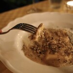 トラットリア ペルバッコ - ラビオリ リコッタチーズ ポルチーニソース