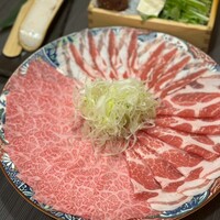 しゃぶしゃぶ 吟半 お台場店 - しゃぶしゃぶ 肉 （ 国産牛特上ロース＆鹿児島県産六白黒豚）