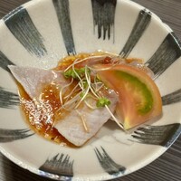 しゃぶしゃぶ 吟半 お台場店 - フルーツトマトと鰤のカルパッチョ