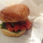 ヴィレッジヴァンガード ダイナー - 紙袋にやっとこ入れました♪