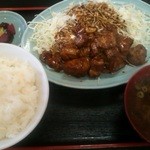 Tontei - サイコロ定食　ソースうまいっす