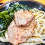 麺紡 - 途中で掛け出汁バージョンに