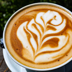 フラットホワイト コーヒー ファクトリー - ドリンク写真: