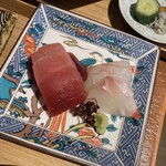 食堂わた - 鯛と鮪、鮪は赤身と中トロ！！でこれで500円