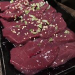 焼肉ＤＩＮＩＮＧ牛若 - 