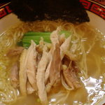 中華そば 華丸 - 見た目も美しい、しゃもそば。