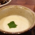 エガサン - ジャガイモとズッキーニの冷製ポタージュ