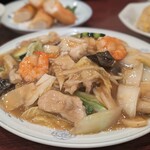 中華飯店 一番 - 五目あんかけ焼きそば大盛り