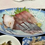 海の里食堂 - 刺身アップ