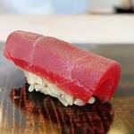 鮨 なんば - 赤身漬け～北海道噴火湾産