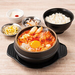 東京純豆腐 - チーズタッカルビスンドゥブhttps://tblg.k-img.com/restaurant/images/Rvw/329419/100x100_square_6d557896d3885e70f1dd993df08718c8.jpg