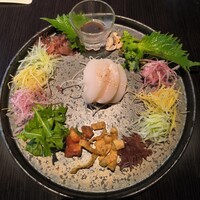 THE DINING シノワ唐紅花＆鉄板フレンチ蒔絵 - 季節の冷菜盛り合わせ