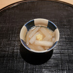 新ばし 星野 - ずいき吉野煮