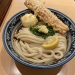 梅田 釜たけうどん - 