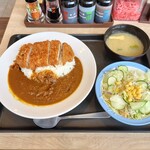 松屋(松のや併設) - 料理写真: