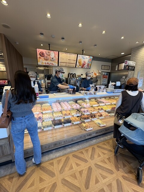 mister Donut Nagai Shop photo 4