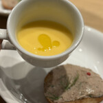 金山成吉思汗 - 