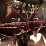 オビオビ - 華やかで柔らかなミディアムボディ。。