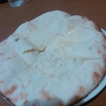 チーズナン　400円