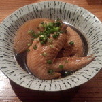 2014.09_お通し（手羽先、大根の煮込み）