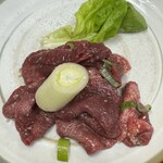 スタミナ苑 - 並タン ¥1,550