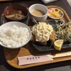 津田屋食堂