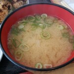 枚方もりもり亭 - 味噌汁