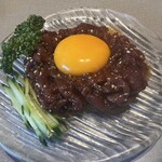 永楽園 - ユッケ