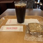 イタリアントマト・カフェ ジュニア - 料理写真:■アイスコーヒーR¥360
■紅茶のバウンドケーキ¥300