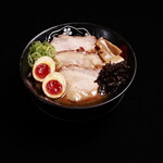 金澤濃厚中華そば 神仙 - 料理写真: