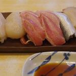 夏井屋 - 2014年9月撮影。お寿司も。