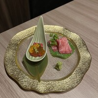 焼肉かなう - 和牛ユッケ／黒毛和牛刺し2種