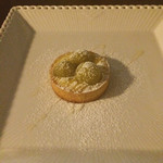 表参道うかい亭 - ピオーネのタルト