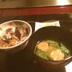 表参道うかい亭 - ご飯とお味噌汁