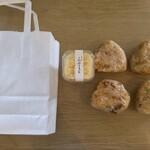 天婦羅 みやしろ - お土産のおにぎりと天かす