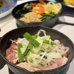 enjoy chicken by1000 - 