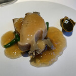 レストラン オオツ - 写真では伝わりにくいけどマジでめちゃくちゃ大きい。恐れていた鮑沼にハマってしまった、抜け出すつもりはない